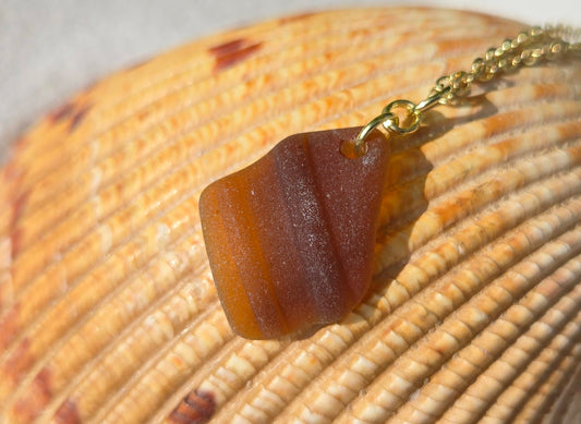 Brown Bottle Lip Seaglass Necklace